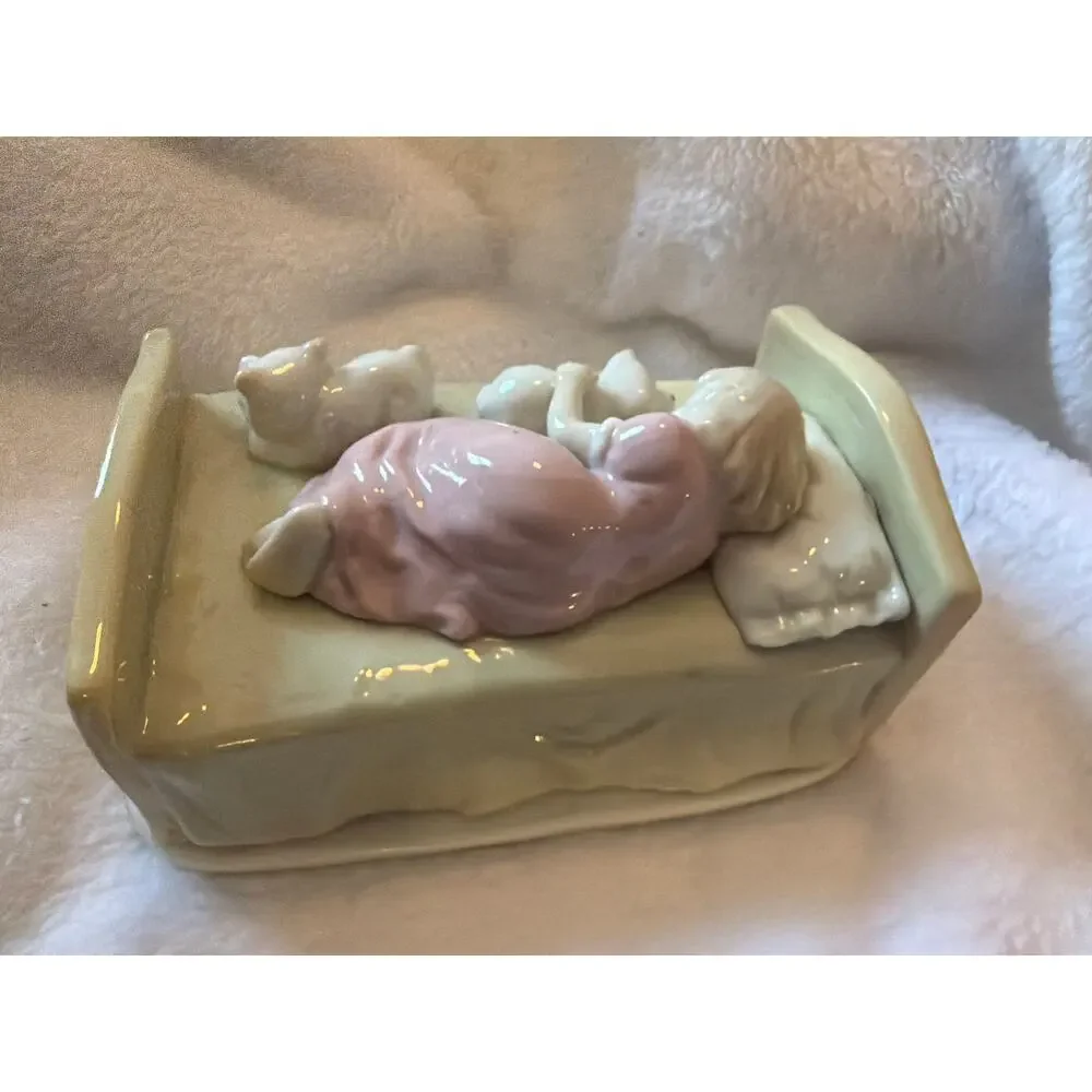 Simson Home Buddies Sleepy Time Girl Dog Bed Porcelain Figurine Night Light VTG
